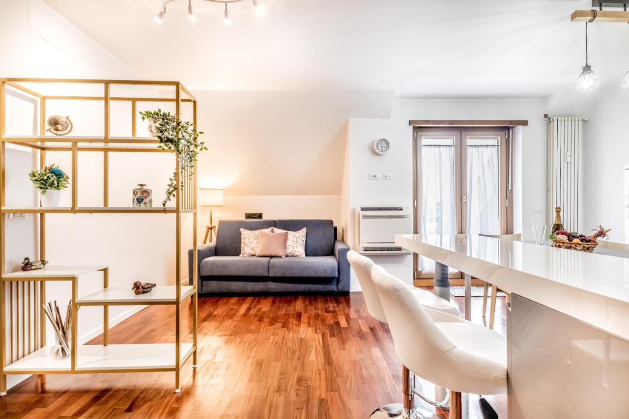 Bbhome Penthouse Bright And Elegant Metro Conca D'Oro Rome Luaran gambar