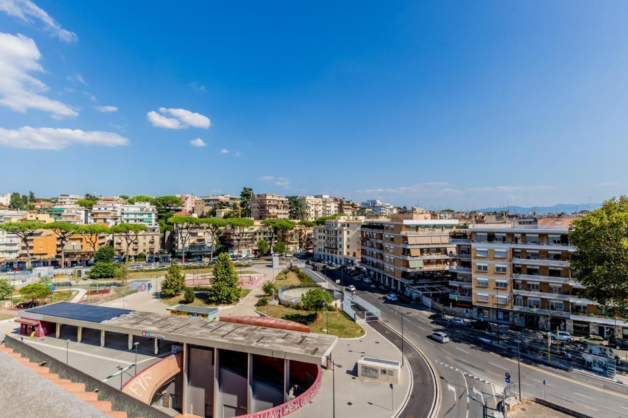 Bbhome Penthouse Bright And Elegant Metro Conca D'Oro Rome Luaran gambar